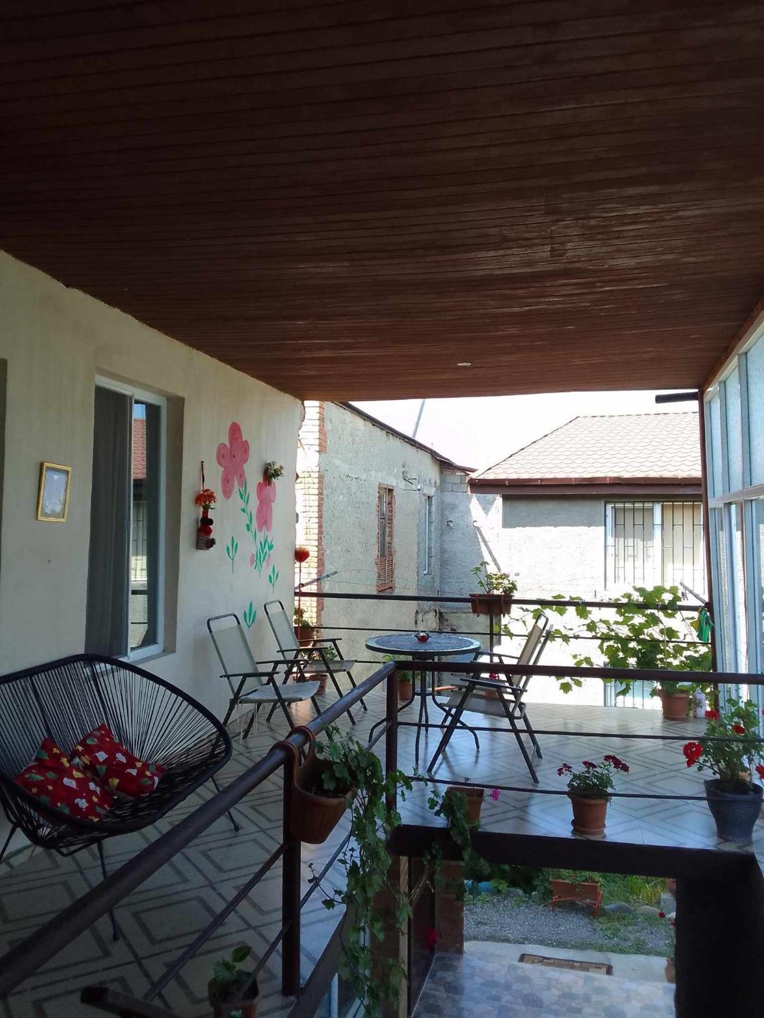 Natia Hotel Telavi Exterior photo
